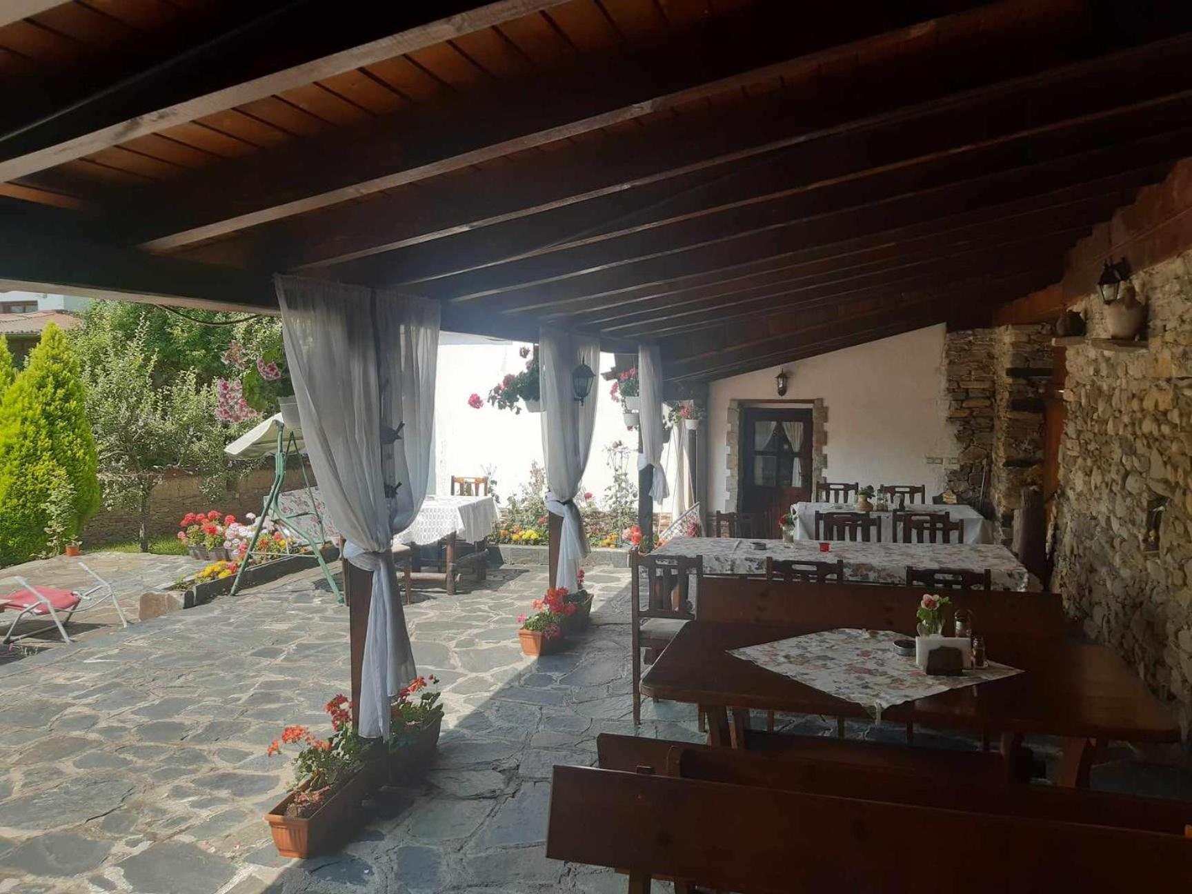 Guest House Popov Marchevo ภายนอก รูปภาพ