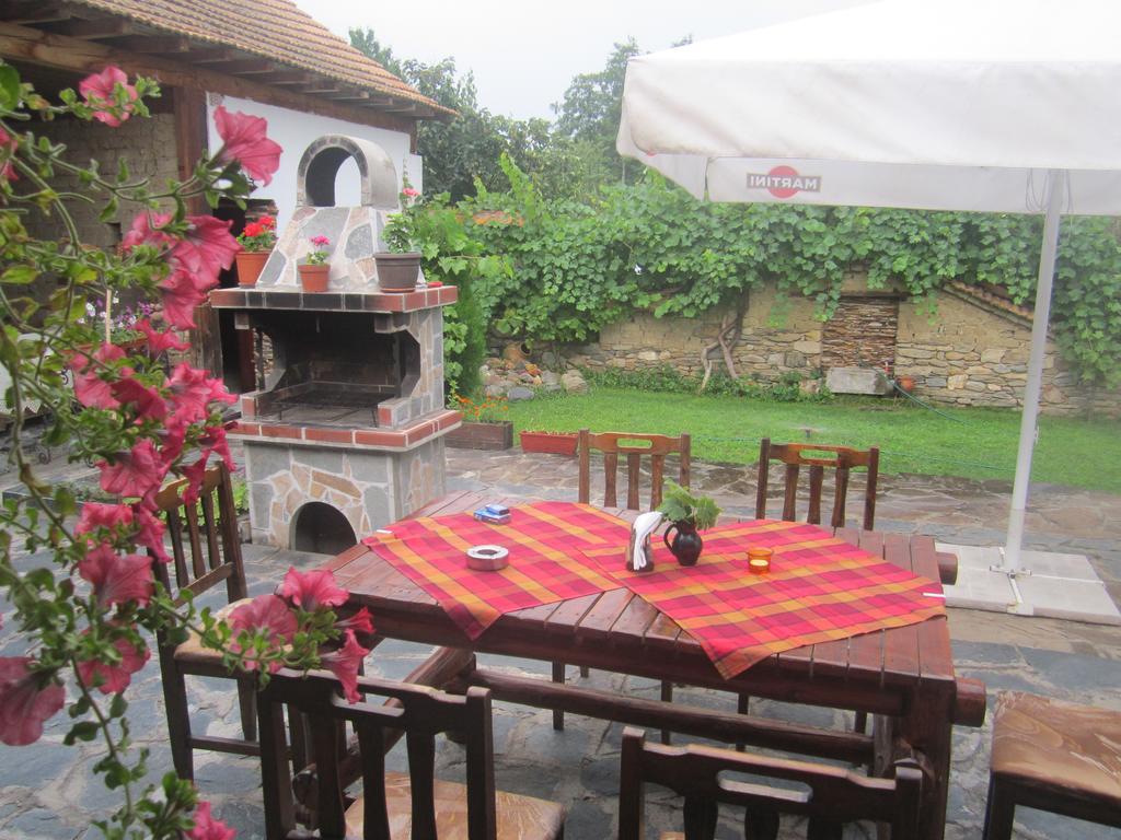 Guest House Popov Marchevo ภายนอก รูปภาพ